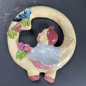 Vintage Chalkware Wall Hanger Sitting‎ Child Looking up At Bluebird Round Roses
